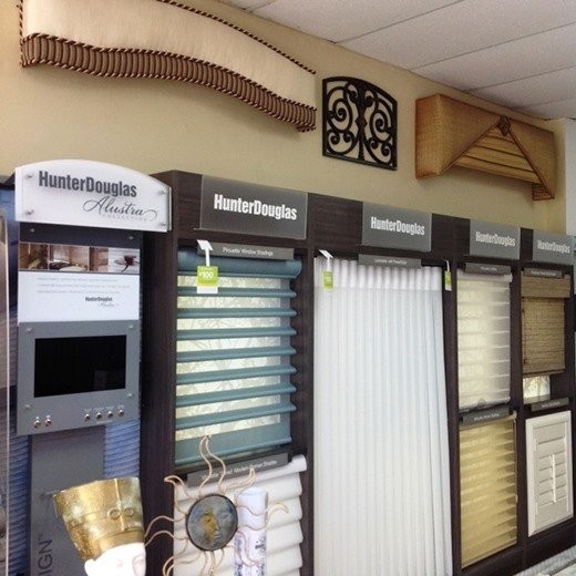 Hunter Douglas Dealer Image