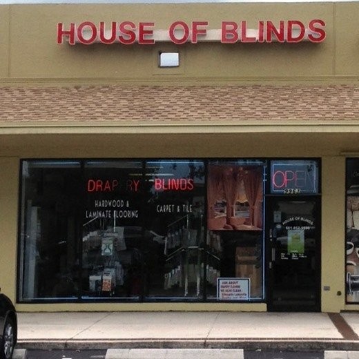 Hunter Douglas Dealer Image